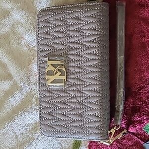 Badgley Mischka vegan leather wallet nwt